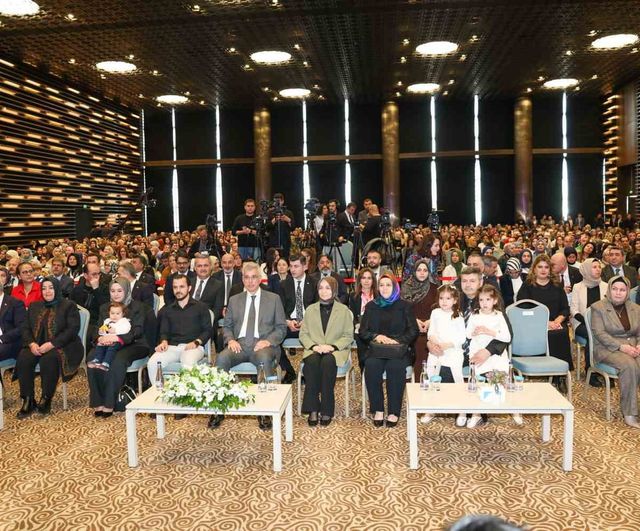 Selçuklu'da Dünya Sağlık Günü'nde İlk Adım Ebe Gebe Okulu ve İki Sağlık Merkezi Açıldı