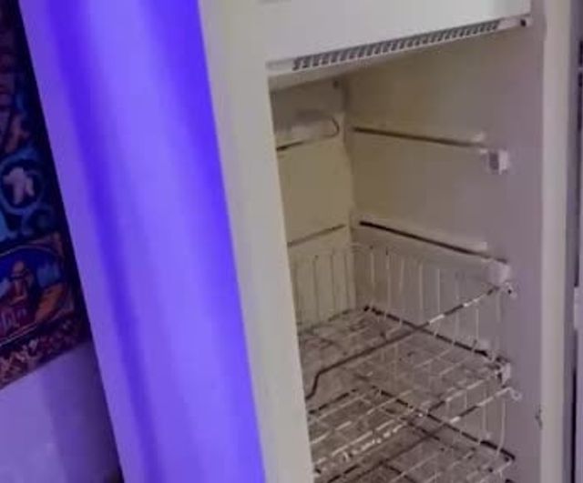 Serik’te kasapta 55 kilogram uygunsuz et tespit edildi; işletme mühürlendi