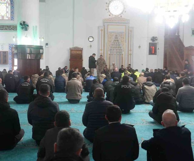 Şırnak’ta Polis Haftası kapsamında mevlit: Şehitler için dualar edildi