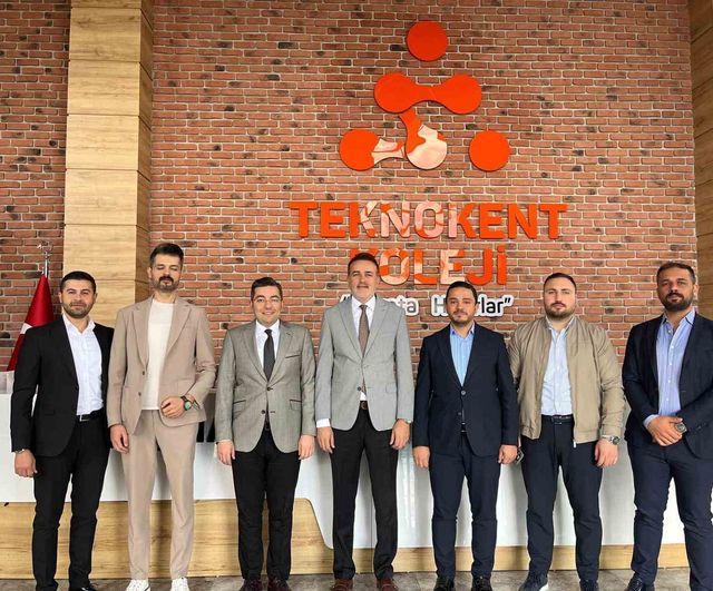 Sivas Teknokent Koleji'nde kariyer programları: Öğrenciler sektör temsilcileriyle buluşuyor