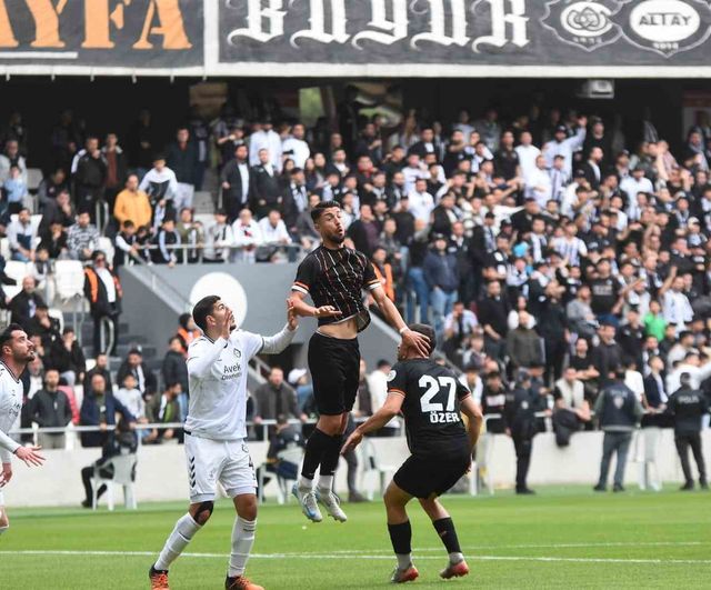 TFF 3. Lig 4. Grup 28. hafta: Altay 1-1 İzmir Çoruhlu FK