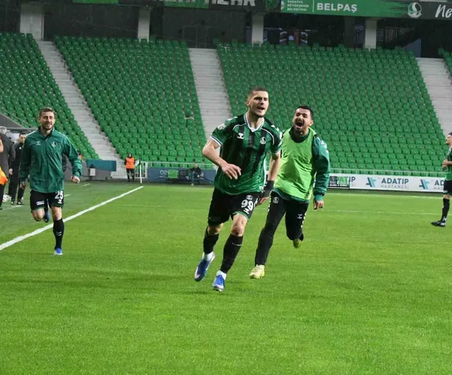 Trendyol 1. Lig: Sakaryaspor 2-2 İstanbulspor — Yeni Sakarya Atatürk’te Beraberlik