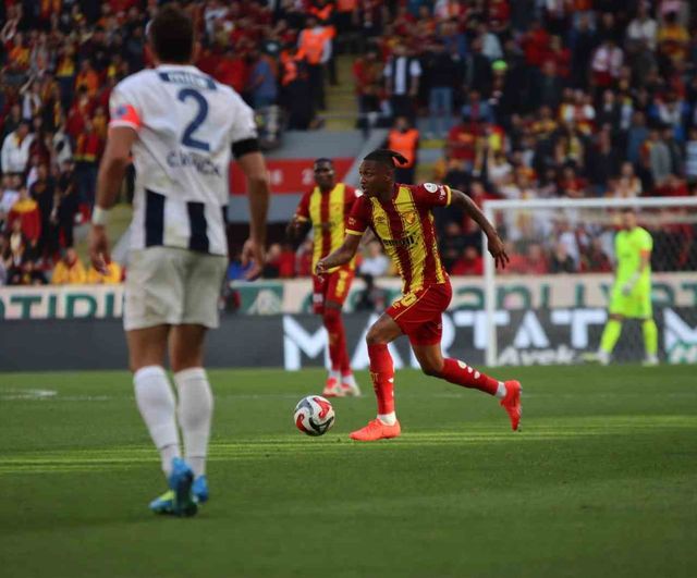 Trendyol Süper Lig: Göztepe 1-1 Kasımpaşa — İlk Yarı Raporu