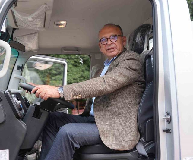 Turgutlu Belediyesi'ne TBB'den arazöz desteği