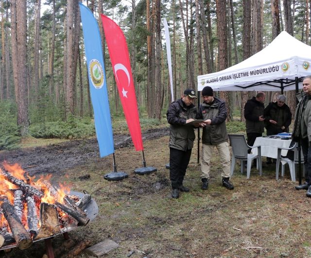 Türkiye Ormancılık Yarışmaları (TOY) Oryantiring Parkurunda Düzce ikinci oldu