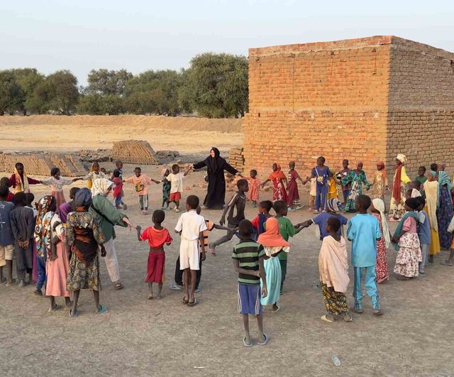 UKABDER, Kurban Bağışlarını Çad’da Okul ve Meyve Bahçesine Dönüştürüyor