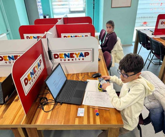 Van'da Deneyap Türkiye Teknoloji Atölyeleri e-sınavı tamamlandı