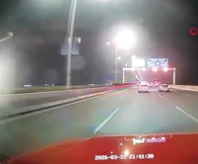 Wuhan'da Baidu sürücüsüz taksileri sistem arızası nedeniyle yolda kaldı