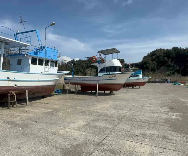 Zonguldak'ta balıkçılar limana çekildi; yeni sezon hazırlıkları hız kazandı