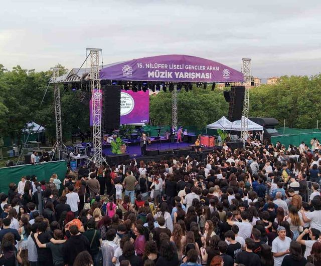 15. Nilüfer Liseli Gençler Arası Müzik Yarışması'nda kazananlar belli oldu