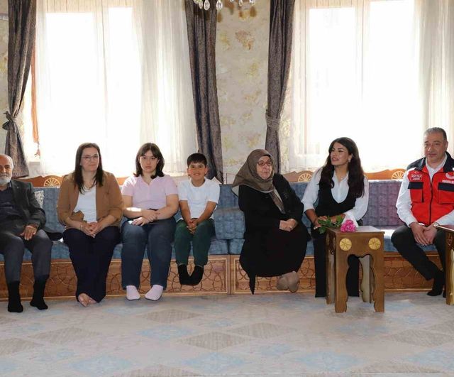 Adıyaman'da 'Üç Kuşak Buluşması' ile aile bağları güçlendi