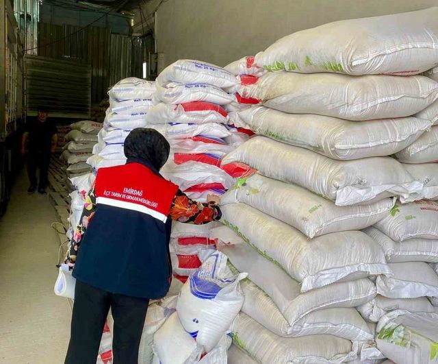 Afyonkarahisar'da yem satış ve depolama işletmelerine yönelik denetim