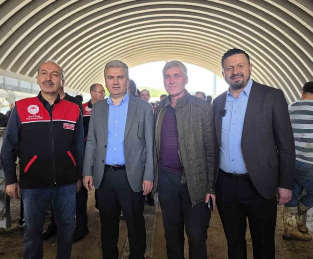 AK Parti İl Başkanı Mehmet Aydemir’den Bayram Öncesi Gönül Ziyaretleri