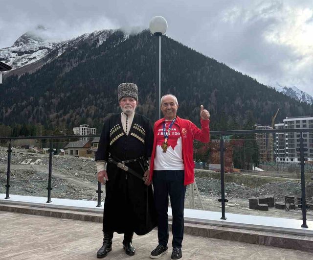 Ali Bıdı 'Demir Adam' Kazan Maratonu'nda yaş kategorisinde beşinci oldu
