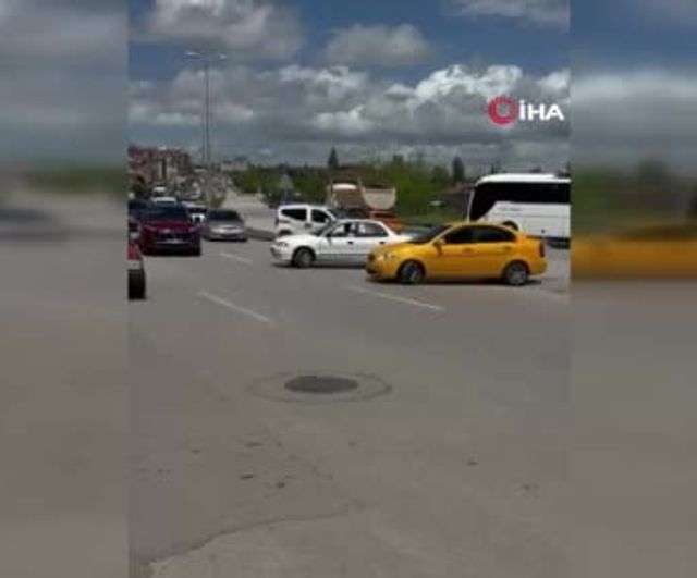 Ankara Gölbaşı'da zincirleme kaza: Hamile sürücü yaralandı