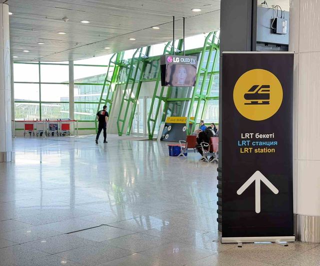 Astana’da 22,4 km'lik Hafif Raylı Sistem (LRT) 18 istasyonla hizmete açıldı