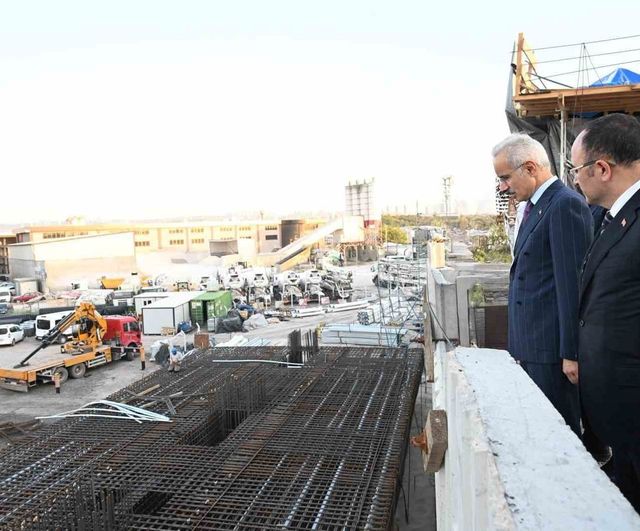 Bakan Uraloğlu: Etimesgut Havalimanı pistini 2.450 metreden 3.000 metreye uzatıyoruz
