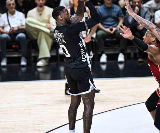 Beşiktaş, Play-Off Çeyrek Finalinde Galatasaray'ı 108-83 Yenerek Seride 1-0 Öne Geçti