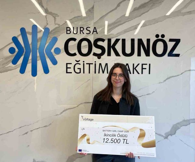BTÜ öğrencileri Voltage Projesi ideathonunda elektrikli araç menzil optimizasyonu projeleriyle çifte ödül