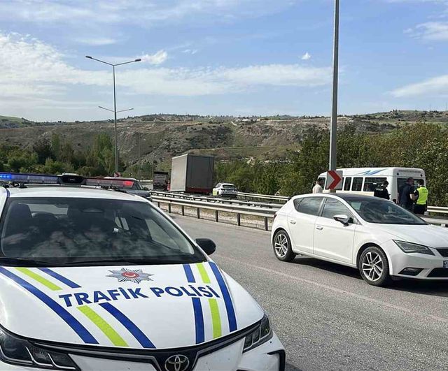 Burdur'da motosiklet kazası: sürücü yaralandı