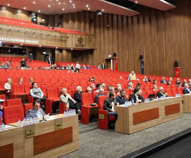 Büyükakın'dan İzmir'e: "Sabır diliyorum"