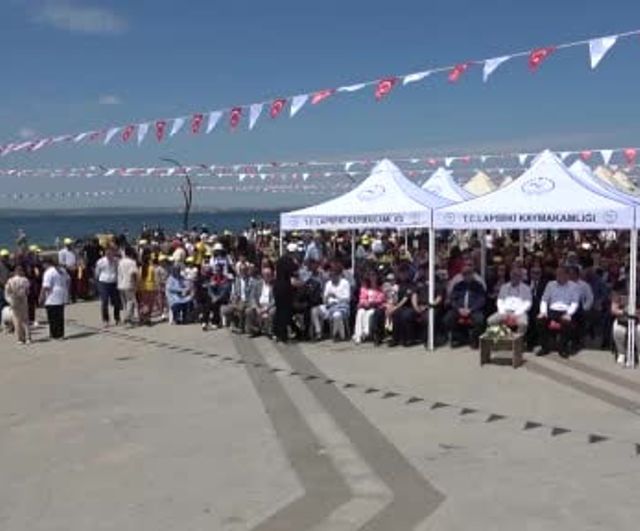 Çanakkale Lapseki'de 'Boğazın Minik Çobanları' projesi ödüllerini aldı