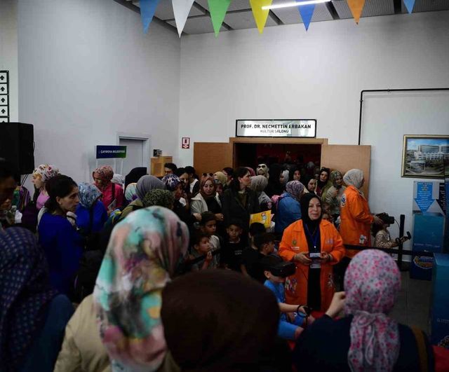 Çayırova'da 2’nci Bilim Şenliği 4 Gün Boyunca On Binlerce Kişiyi Ağırladı