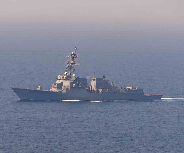 CENTCOM: İran'a Yönelik Ablukada 58 Geminin Rotası Değiştirildi, 4 Gemi Etkisiz Hale Getirildi