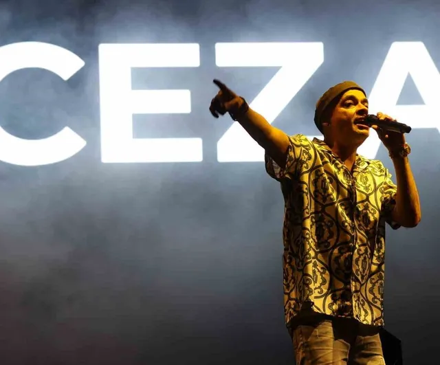 Ceza, Kocaeli'de EnFest'te on binlere unutulmaz gece yaşattı