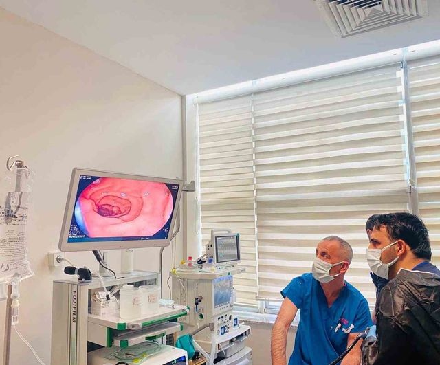 Diyarbakır Silvan Devlet Hastanesi'nde endoskopi ve kolonoskopi hizmeti başlatıldı