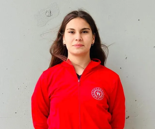 Elazığlı sporcu Zeynep Avcı, Paletli Yüzme Şampiyonası'nda Türkiye üçüncüsü oldu