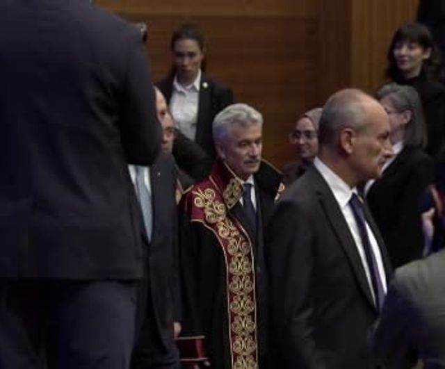 Erdoğan: Anayasa toplumun belirleyip devlete deklare ettiği bir metne dönüştürülmeli