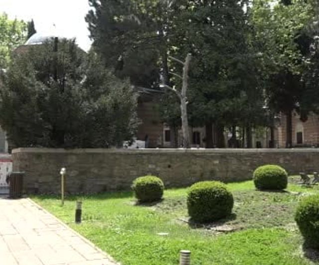Fatih Sultan Mehmed’in Annesi Hüma Hatun, Muradiye Külliyesi'nde Anneler Günü'nde Dualarla Anıldı