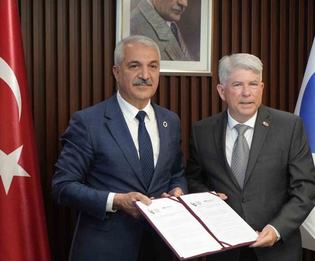 Gebze ve Burlington arasında 'Kardeş Oda' protokolü: Kanada pazarına B2B köprüsü
