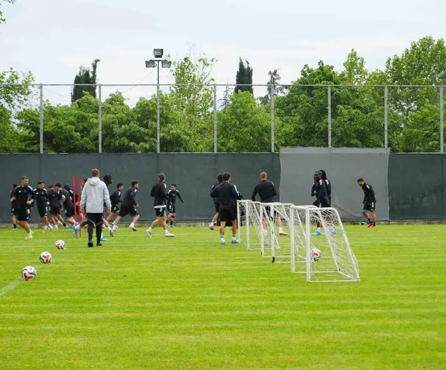 Gökhan Değirmenci: "Rakibimiz düşme potasında, elimizden geleni yapacağız" - Kocaelispor Antalyaspor maçı öncesi açıklamalar