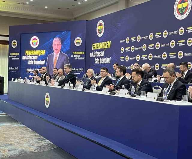 Hakan Safi: Kadıköy atmosferini yeniden kurup 'tarihin en iyi kadrosu'nu kurma sözü verdi