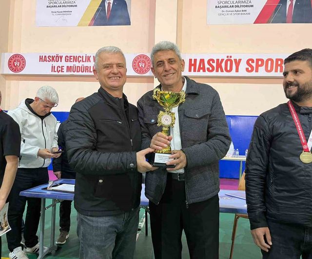 Hasköy'de Yoğun Katılımlı Satranç Turnuvası Sona Erdi