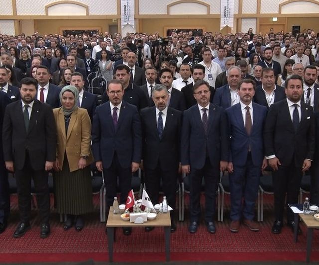 İnnova, 'Yapay Zeka ile Güçlenen Liderlik' temasıyla Proje Yönetişimi Zirvesi'ni Ankara'da düzenledi
