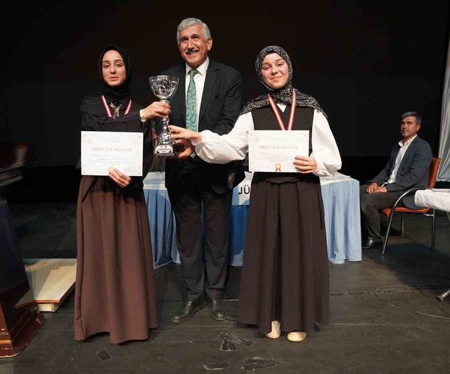 Kahta’da 2. 'Kaybedeni Olmayan' Liseler Arası Turnuva Sona Erdi