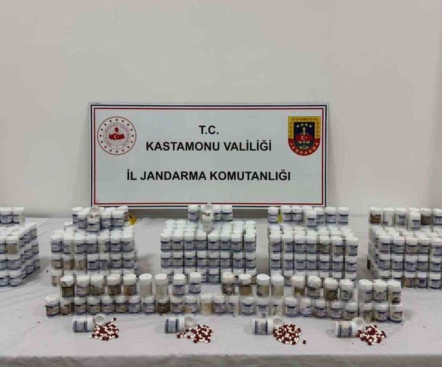 Kastamonu merkezli 3 ilde uyuşturucu operasyonu: 16 tutuklama