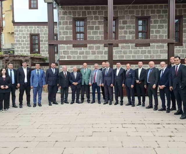 Kayseri 2027 TÜRKSOY Kültür Başkenti seçildi; Büyükkılıç Erciyes ziyaretçi sayısı ve destekleri açıkladı