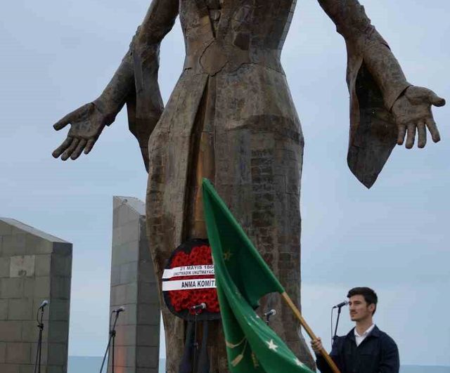 Kocaeli Babalı Sahili'nde Çerkes Sürgünü'nün 162. yılı anıldı