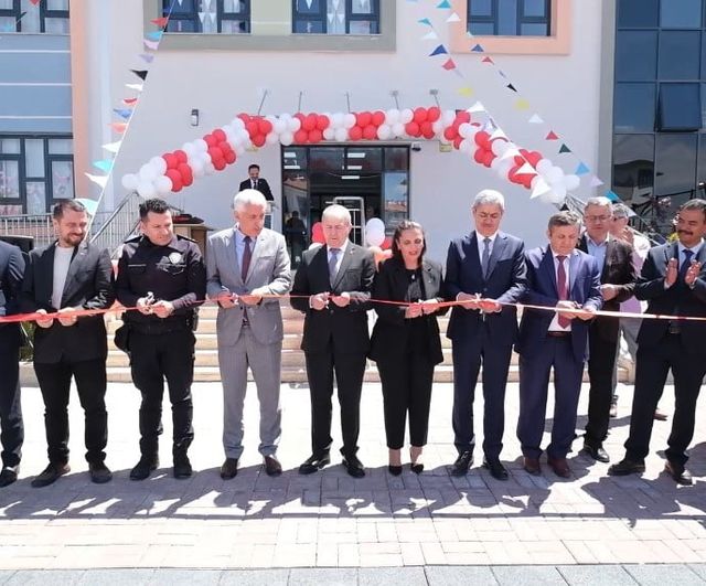Konya'da Şehit Piyade Teğmen Eril Alperen Emir'in Adı Ardıçlı Toki İlkokulu'nda Yaşatılacak