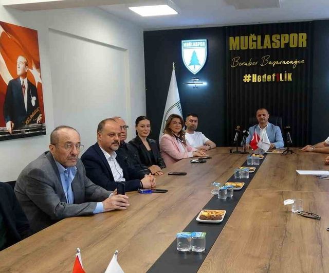 Menaf Kıyanç: Muğlaspor için yüzde 99 aday değilim