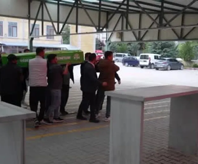 Mersin'de öldürülen tır şoförü Gökay Seyfioğlu Niğde'de toprağa verildi