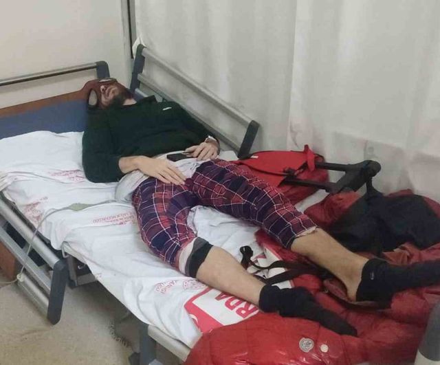 Muş Varto'da 'Türk Örümcek Adam' Ayaz Salih Koç yılan otu yedikten sonra hastaneye kaldırıldı