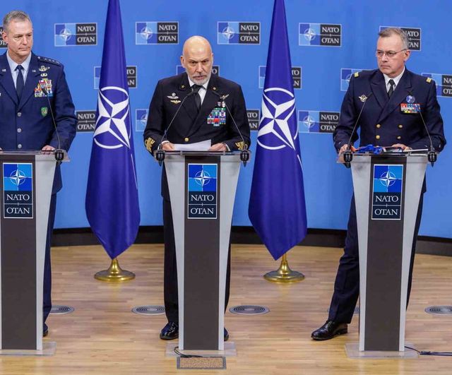 NATO Askeri Komite Başkanı Dragone: Avrupa ordusu düşünülemez