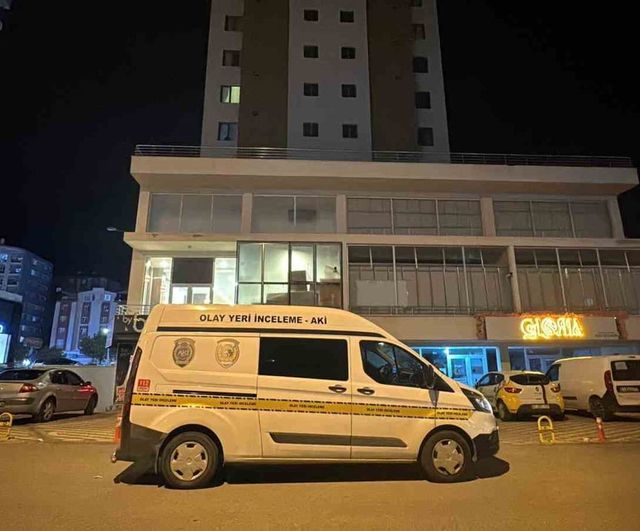Niğde'de aile içi tartışma bıçaklı kavgaya dönüştü; kayınpeder ağır yaralandı