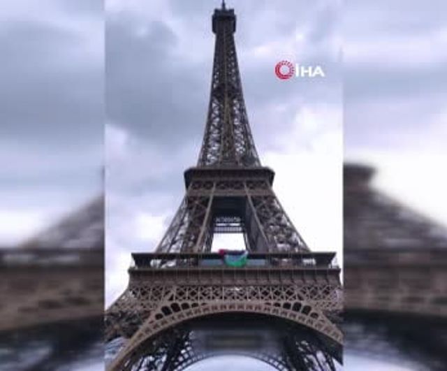 Paris'te Nakba protestosunda Eyfel Kulesi'nde Filistin bayrağı açıldı; 6 gözaltı
