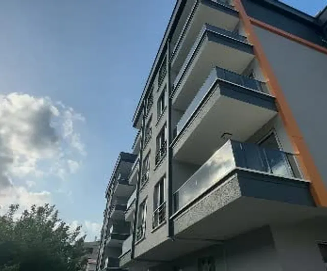 Samsun’da inşaattan düşen laminant ustası yaşamını yitirdi